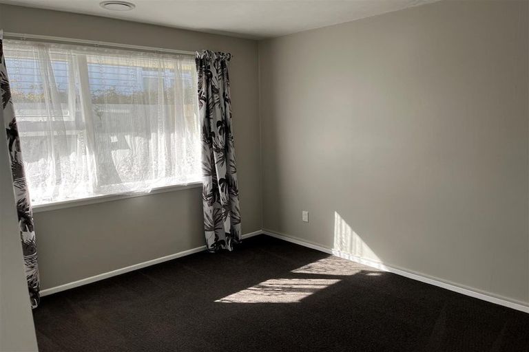 Photo of property in 2/4 Upland Road, Hoon Hay, Christchurch, 8025