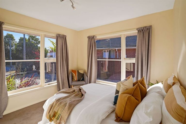 Photo of property in 18 Cranbrook Avenue, Burnside, Christchurch, 8053