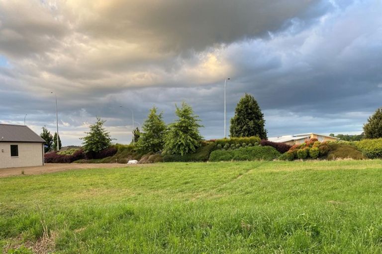 Photo of property in 1b Pengover Avenue, Leamington, Cambridge, 3432