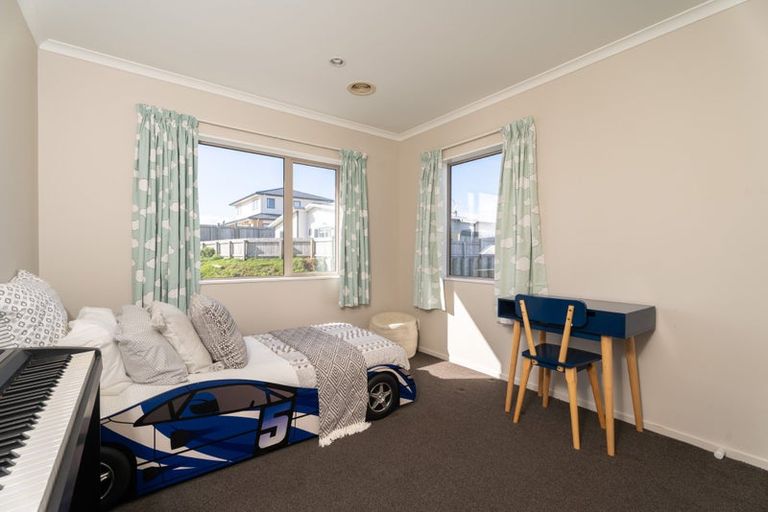 Photo of property in 185a Mark Avenue, Grenada Village, Wellington, 6037