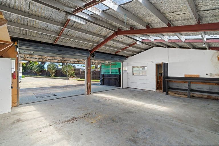 Photo of property in 1 Highfield Place, Levin, 5510