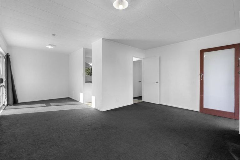 Photo of property in 35 Purcell Place, Melville, Hamilton, 3206