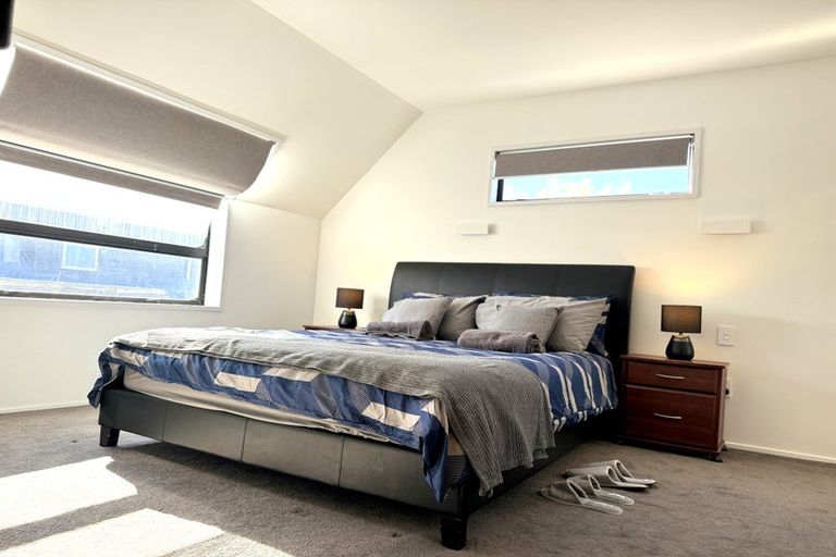 Photo of property in 1/251 Memorial Avenue, Burnside, Christchurch, 8053