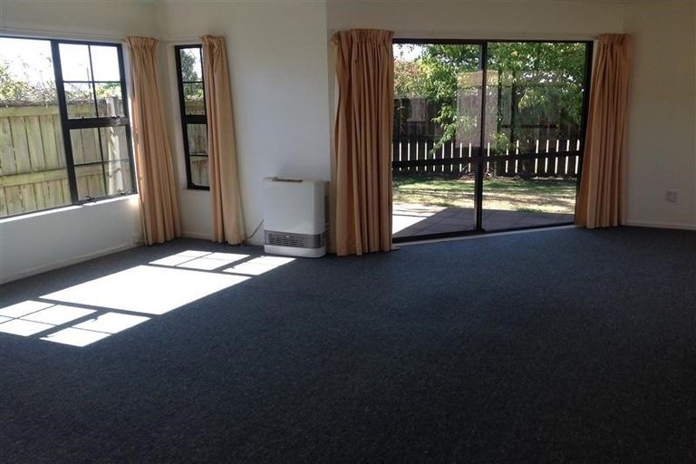 Photo of property in 1/77 Grace Crescent, Richmond Heights, Taupo, 3330