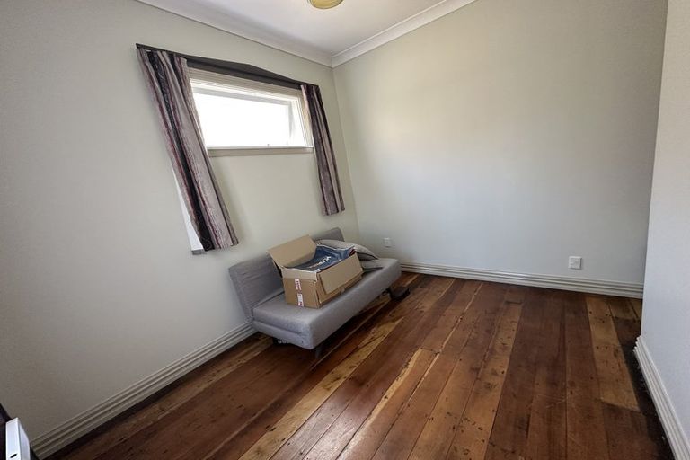 Photo of property in 72 Constable Street, Newtown, Wellington, 6021