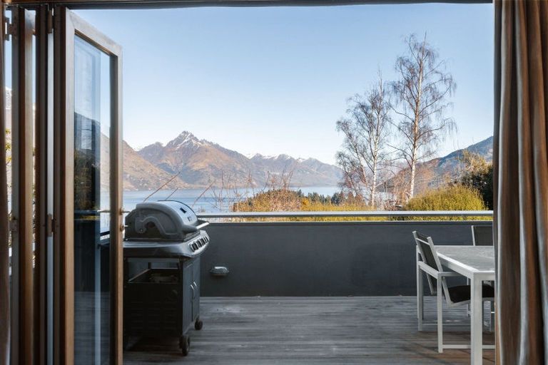 Photo of property in 18 Dublin Street, Queenstown, 9300