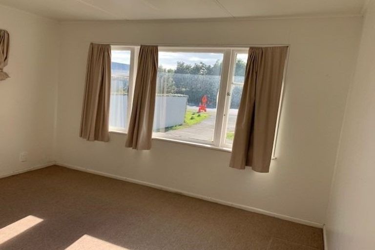 Photo of property in 180 Buckland Road, Mangere East, Auckland, 2024
