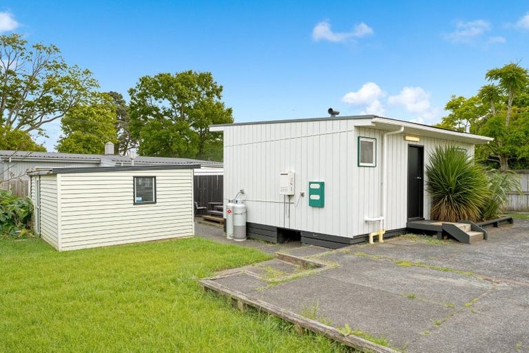 Photo of property in 3/176 Henderson Valley Road, Henderson, Auckland, 0612