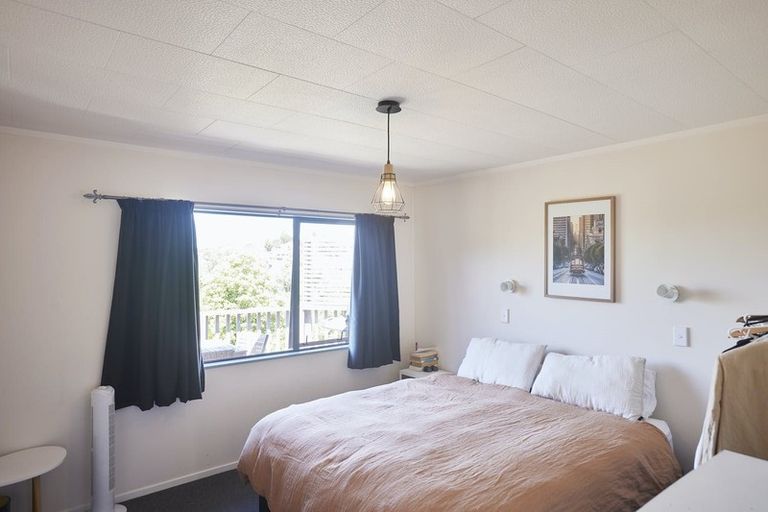 Photo of property in 68 Tarahua Road, Welbourn, New Plymouth, 4310
