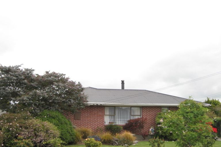 Photo of property in 21 Munro Street, Redwood, Christchurch, 8051