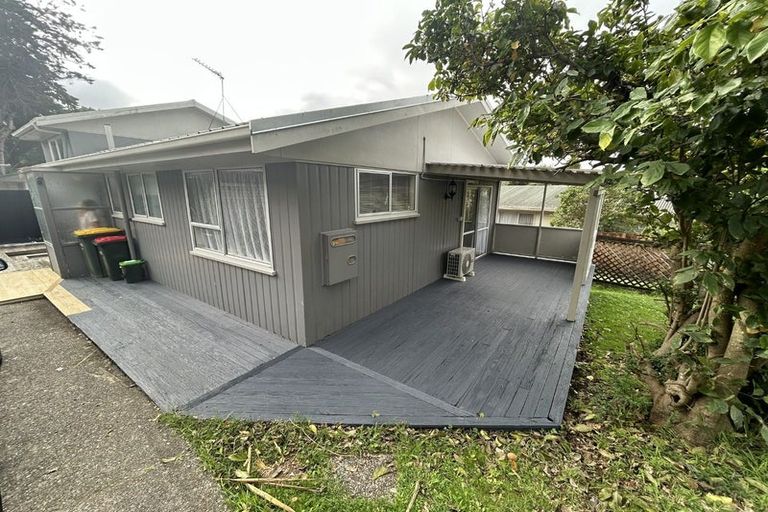 Photo of property in 1/63 Zita Maria Drive, Massey, Auckland, 0614
