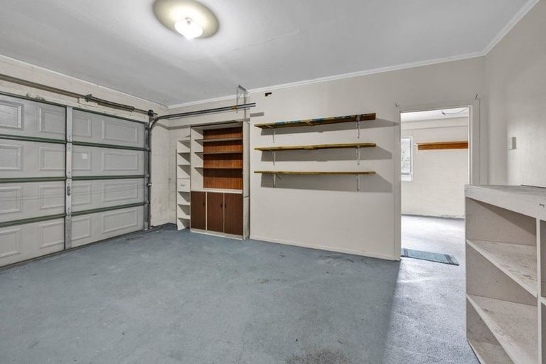 Photo of property in 17 Frankley Road, Westown, New Plymouth, 4310
