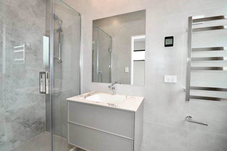 Photo of property in 13 Ngakau Road, Karaka, 2113