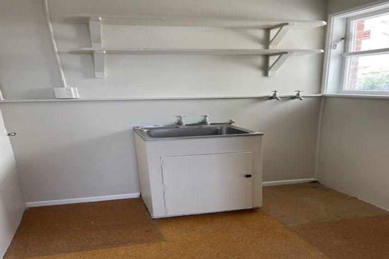 Photo of property in 1/108 Hewer Crescent, Naenae, Lower Hutt, 5011