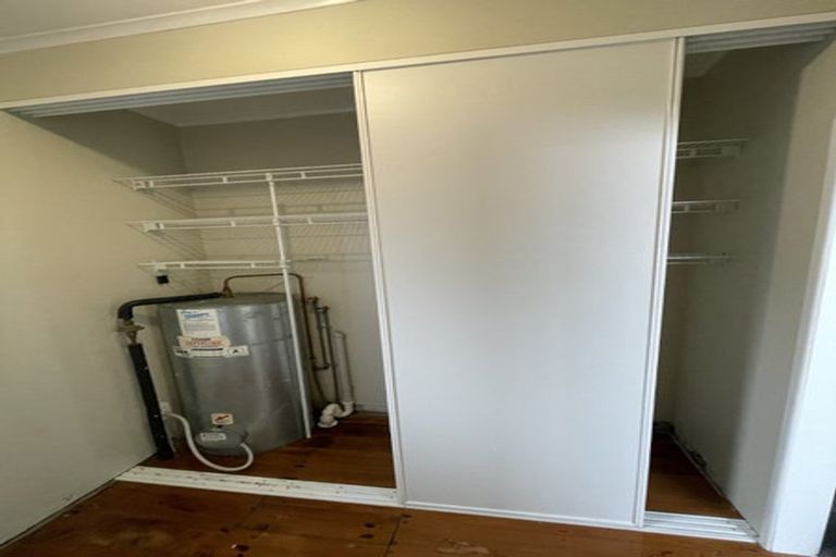 Photo of property in 11 Tane Street, New Lynn, Auckland, 0600