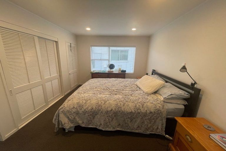 Photo of property in 2/12 Inga Road, Milford, Auckland, 0620