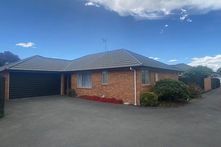 Photo of property in 60a Winton Street, St Albans, Christchurch, 8014