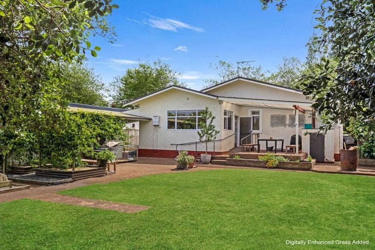 Photo of property in 17 Godwin Crescent, College Estate, Whanganui, 4500