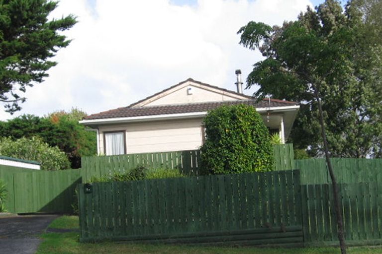 Photo of property in 2a Karepo Crescent, Ranui, Auckland, 0612