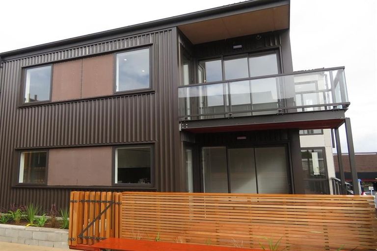 Photo of property in The Firemans Apartments, 214/321 Jackson Street, Petone, Lower Hutt, 5012