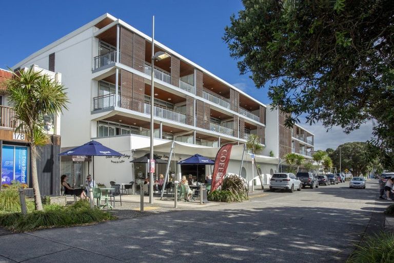 Photo of property in Ocean Breeze Apts, 4107/87 Clyde Road, Browns Bay, Auckland, 0630