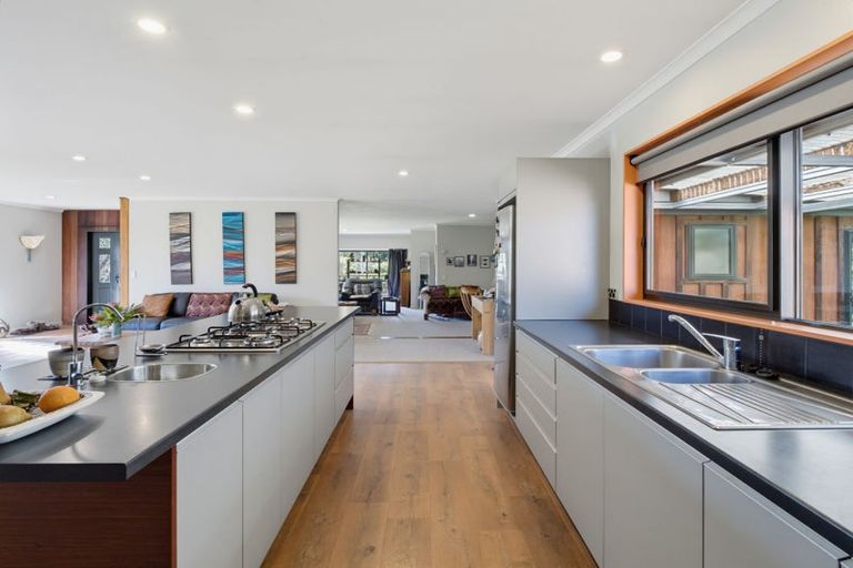 Photo of property in 186 Sunset Valley Road, Upper Moutere, 7173