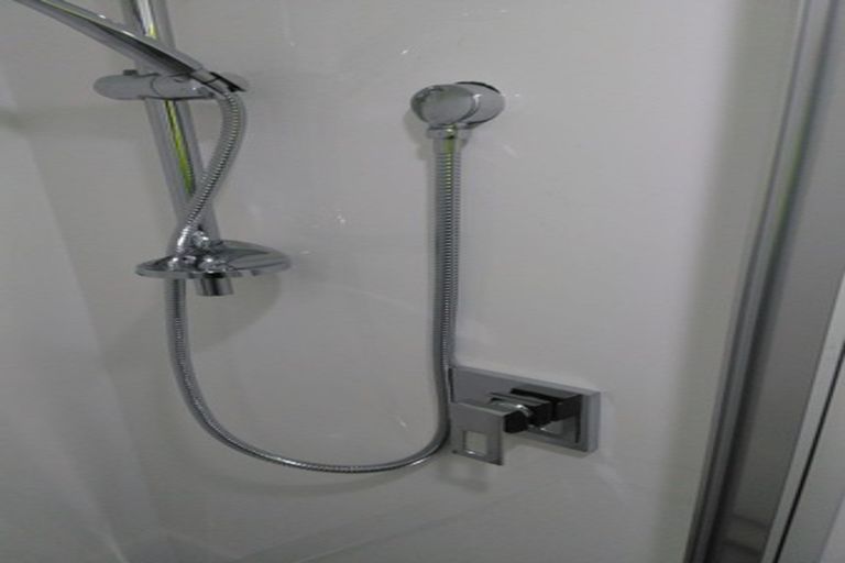 Photo of property in 61 Rolleston Street, Mount Cook, Wellington, 6021