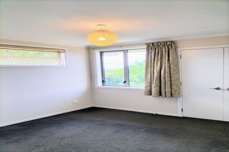 Photo of property in 6 Kereru Close, Halfway Bush, Dunedin, 9010