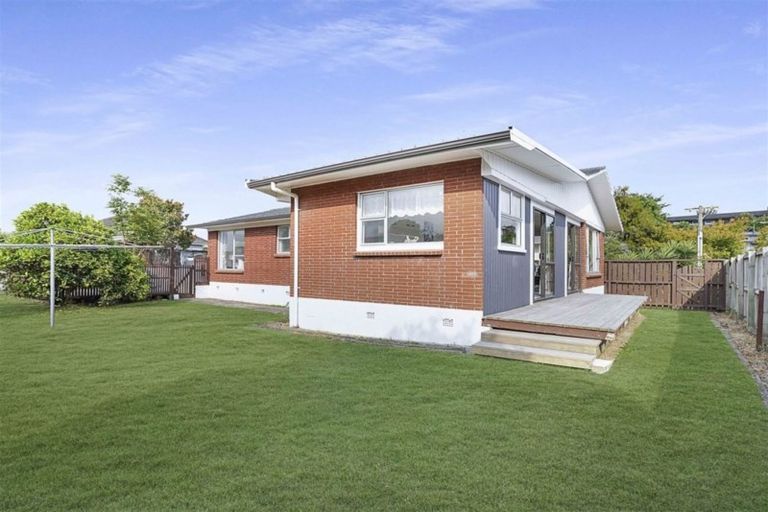 Photo of property in 4 Ranui Street, Dinsdale, Hamilton, 3204