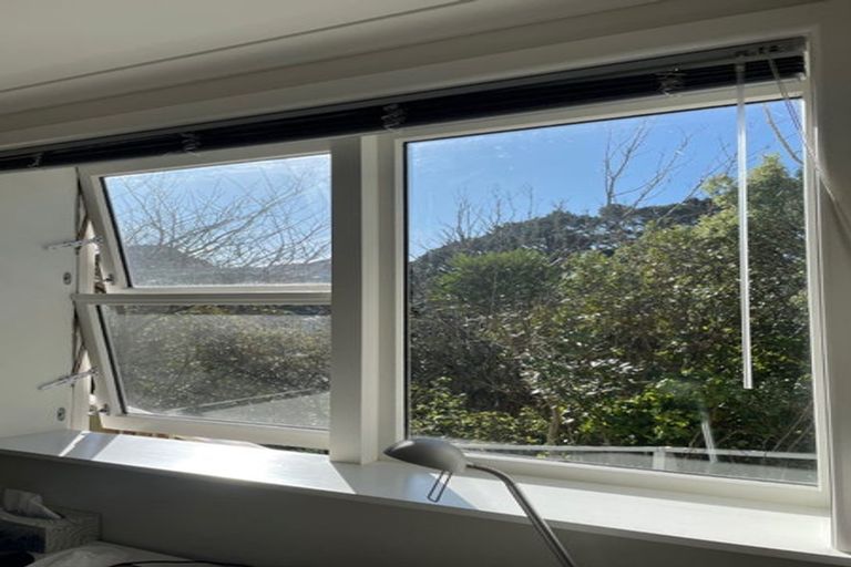 Photo of property in 39 Norwich Street, Wilton, Wellington, 6012