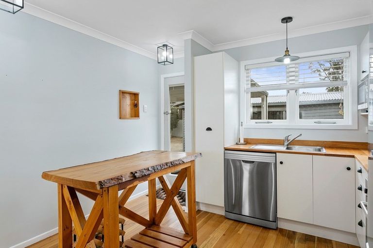 Photo of property in 28 Campbell Street, Leamington, Cambridge, 3432