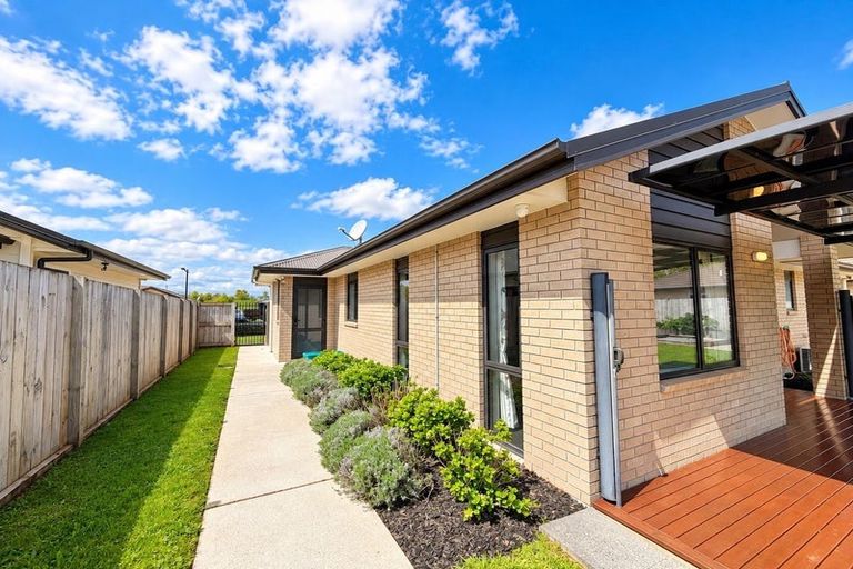 Photo of property in 12 Matau Close, Te Kauwhata, 3710