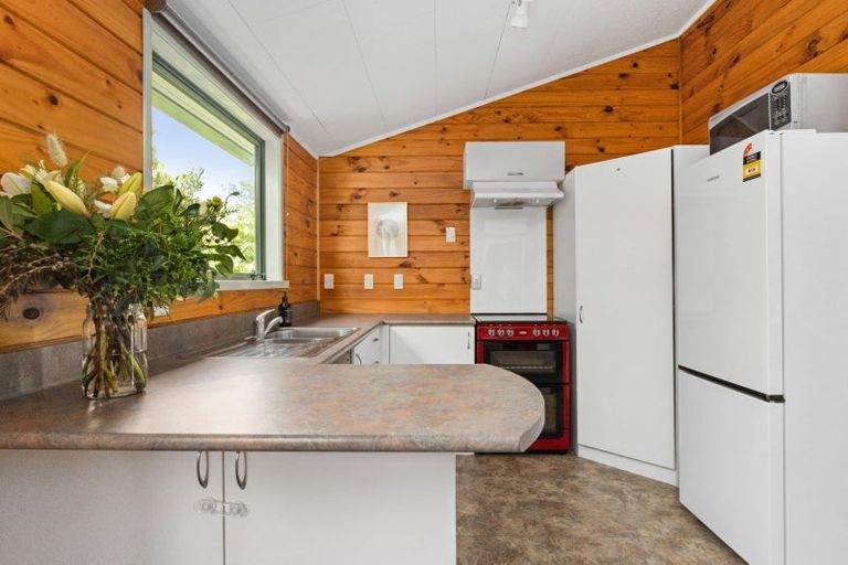 Photo of property in 8a Nimon Street, Havelock North, 4130