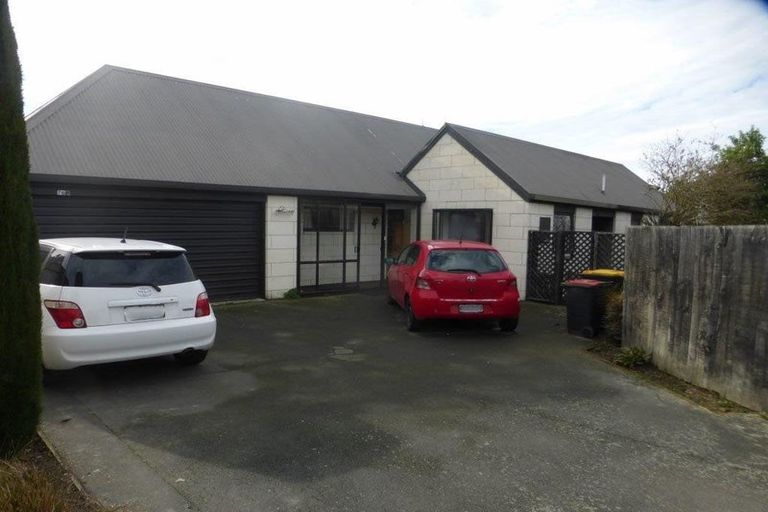 Photo of property in 76b Maidstone Road, Ilam, Christchurch, 8041