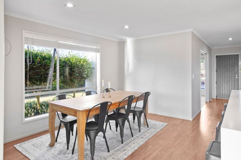 Photo of property in 18 Eastridge Terrace, Huntington, Hamilton, 3210