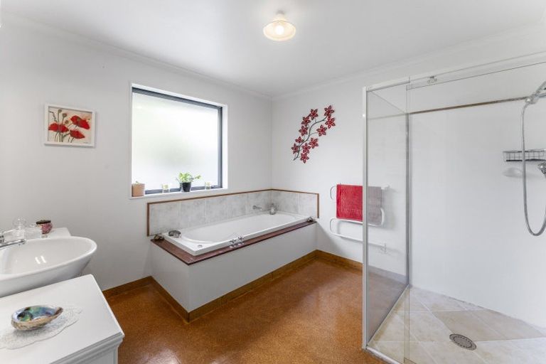 Photo of property in 6 Willow Avenue, Stoke, Nelson, 7011