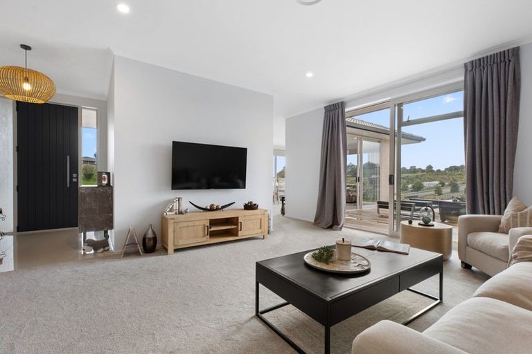 Photo of property in 26 Kiritiana Close, Pyes Pa, Tauranga, 3112