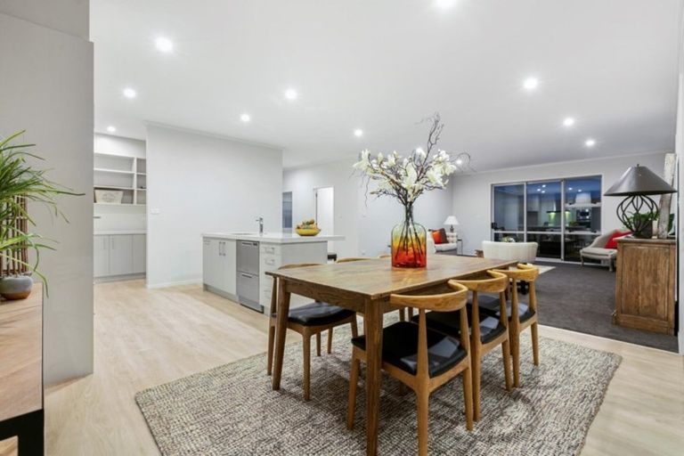 Photo of property in 51 Puhirake Crescent, Pyes Pa, Tauranga, 3112