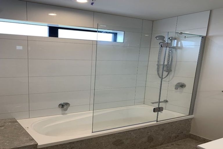 Photo of property in 9 Rarangi Mai Lane, Karaka, 2113