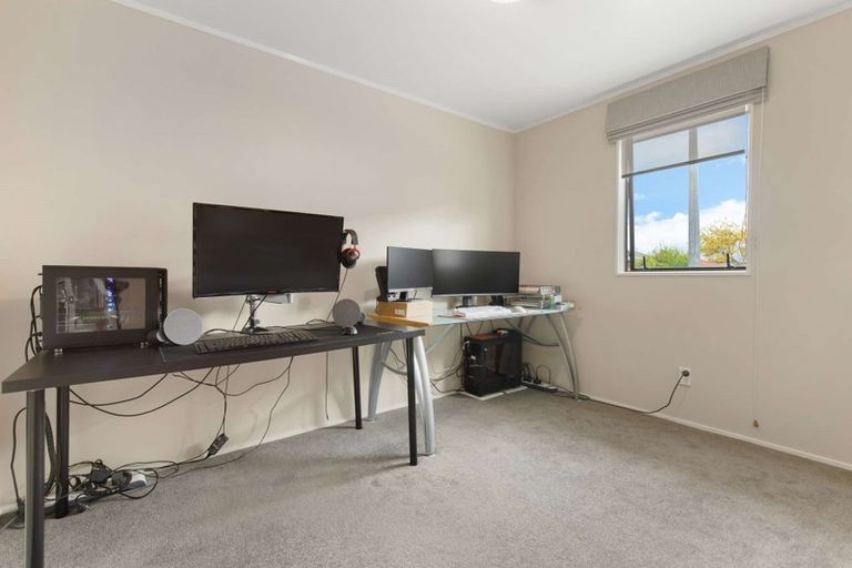 Photo of property in 4c Oak Avenue, Nawton, Hamilton, 3200