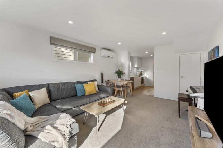 Photo of property in 39 Mcgrath Way, Taita, Lower Hutt, 5011