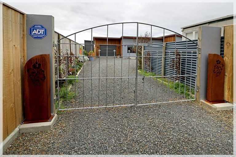 Photo of property in 10a Norton Street, Foxton Beach, Foxton, 4815