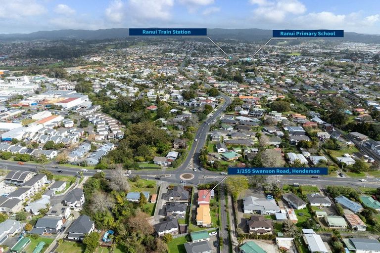 Photo of property in 1/255 Swanson Road, Henderson, Auckland, 0610