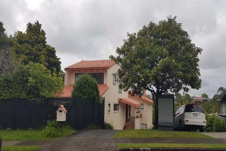 Photo of property in 31 Haseler Crescent, Howick, Auckland, 2014