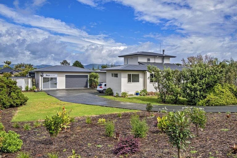 Photo of property in 60 Moir Point Road, Mangawhai Heads, Mangawhai, 0505