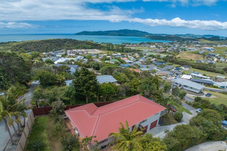 Photo of property in 59 Cable Bay Block Road, Cable Bay, 0420