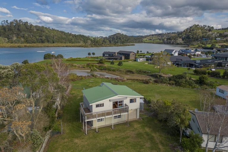 Photo of property in 63 Oyster Drive, Cooks Beach, Whitianga, 3591