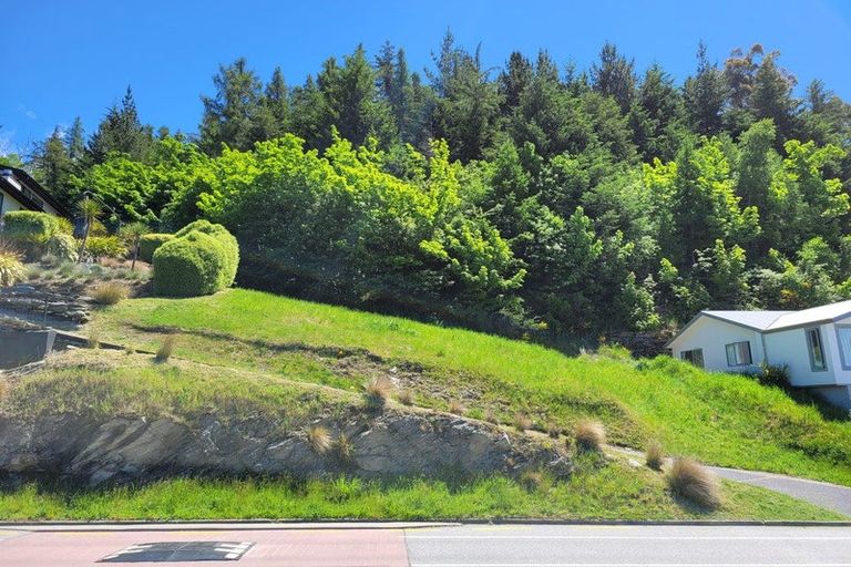 Photo of property in 97 Hensman Road, Queenstown, 9300