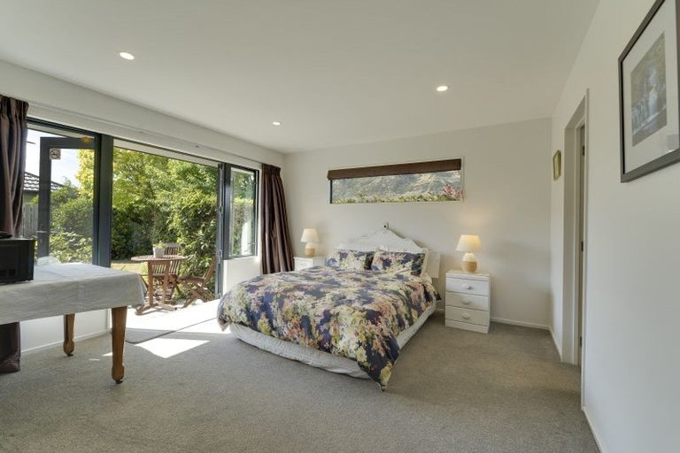 Photo of property in 59 Howards Drive, Lake Hayes, Queenstown, 9304