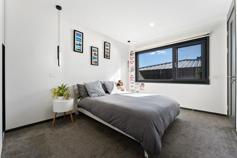 Photo of property in 48a Peter Terrace, Castor Bay, Auckland, 0620